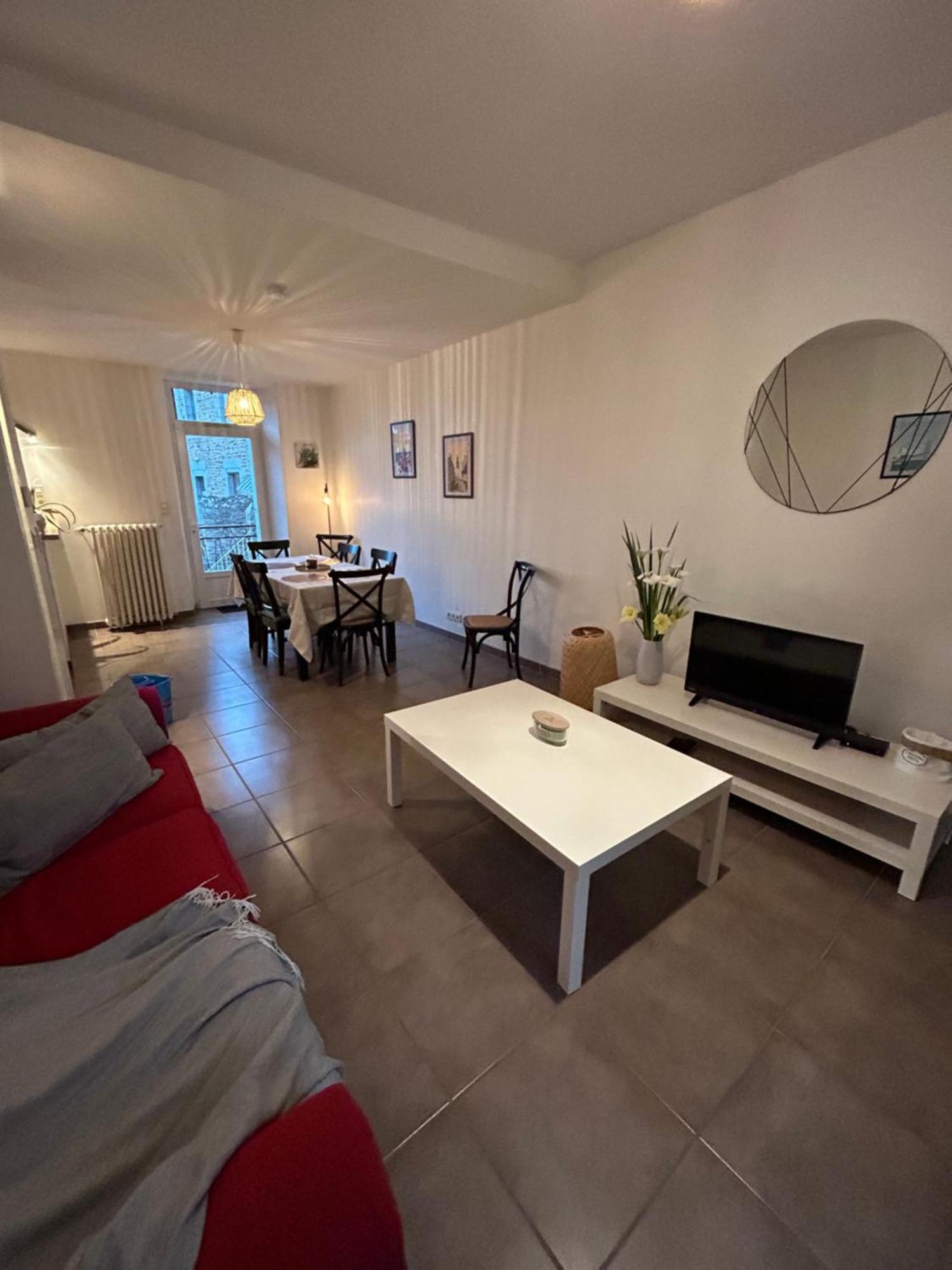 Jolie Maison Familiale Guingamp Εξωτερικό φωτογραφία